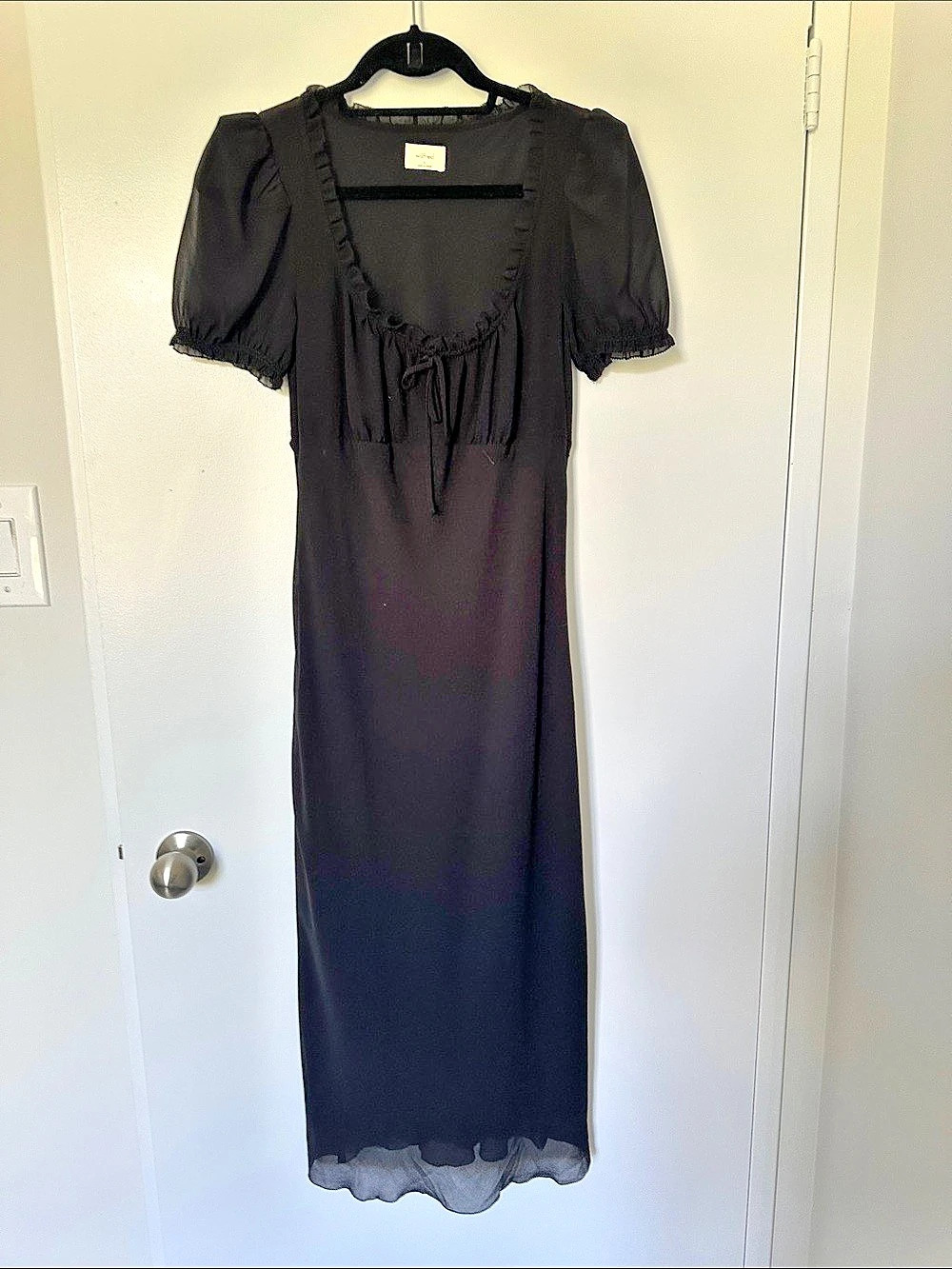 Aritzia Wilfred Windfall Dress Black Maxi Dress Size Small